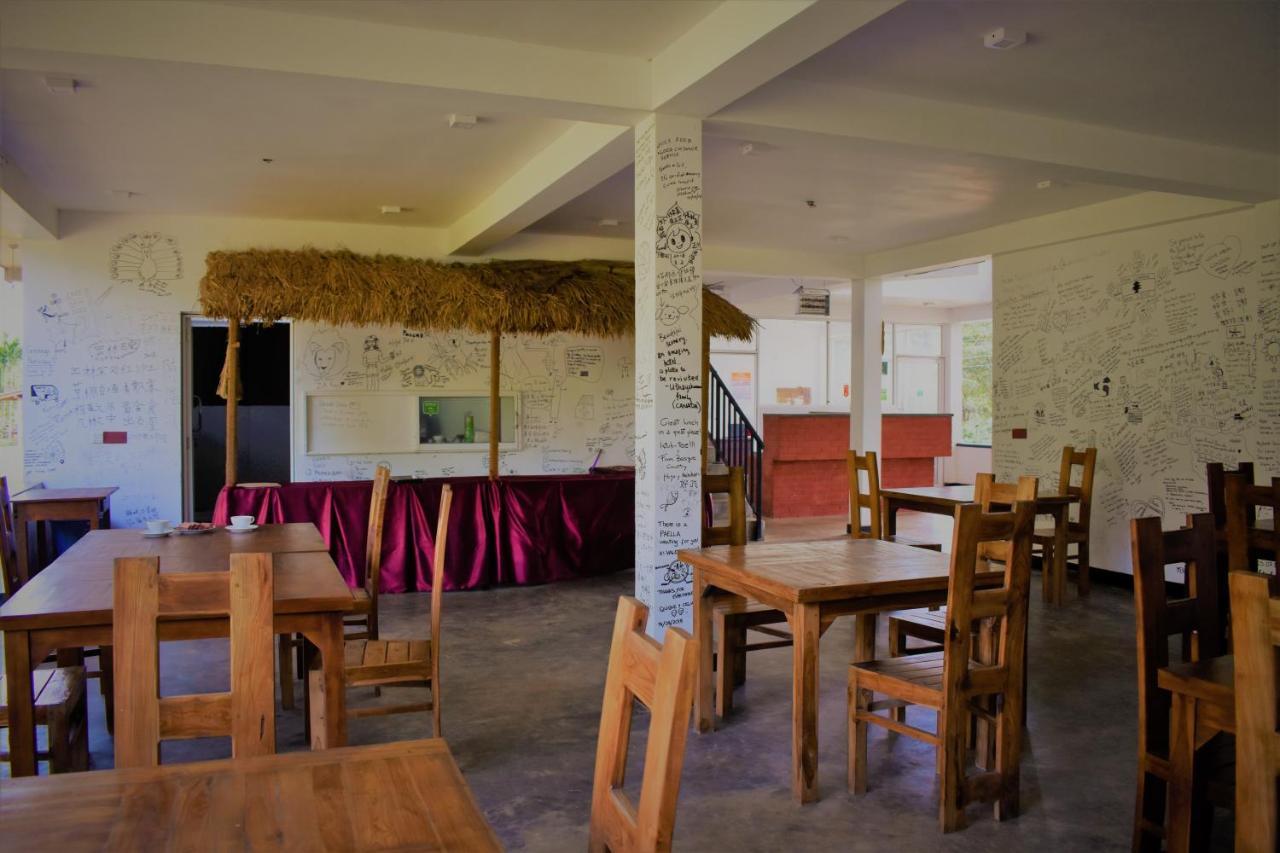 Green Hut Nature Resort Сигирия Экстерьер фото