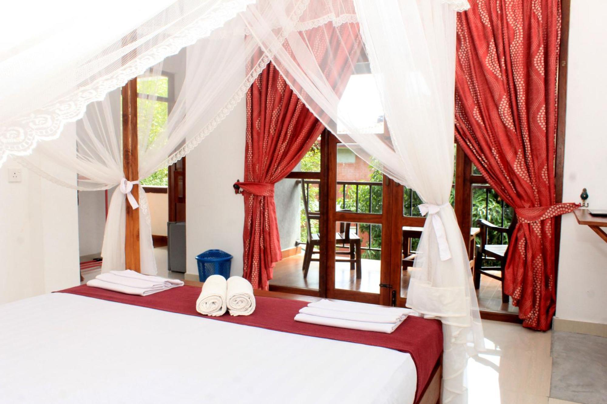 Green Hut Nature Resort Сигирия Экстерьер фото