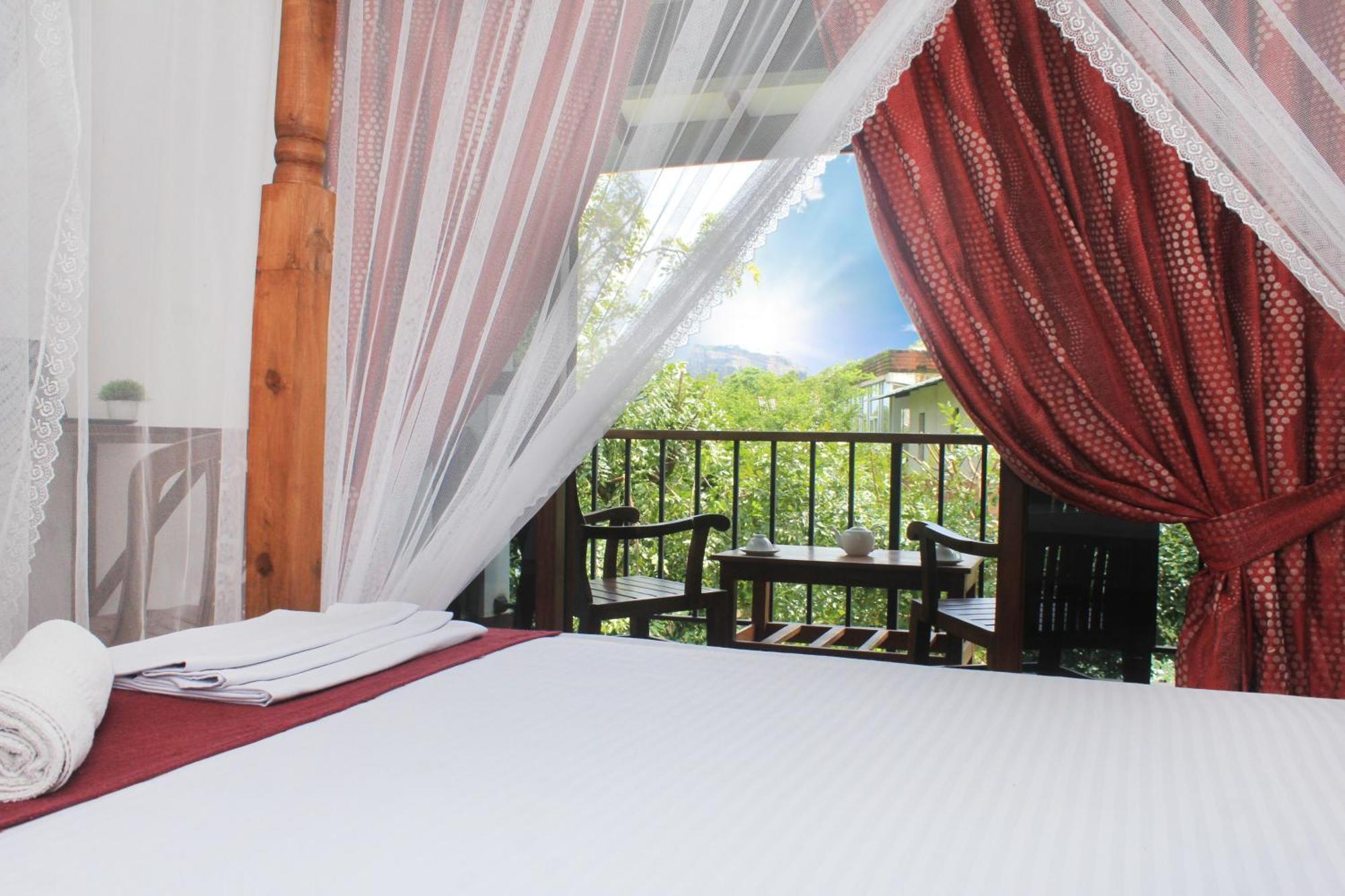 Green Hut Nature Resort Сигирия Экстерьер фото